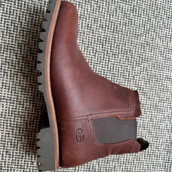 Chaco Women’s Chelsea Leather Boots - Picture 3 of 4